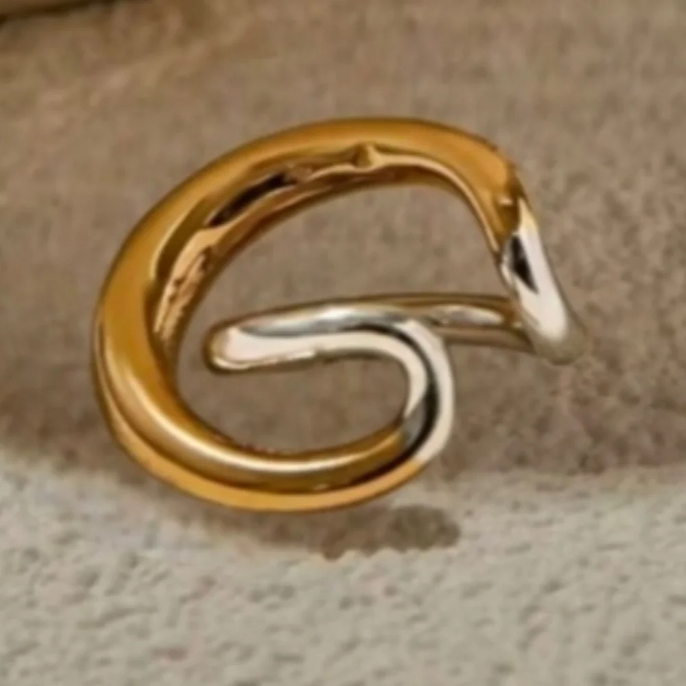 Two-Tone Hoop Cuff  Earring • NWOT